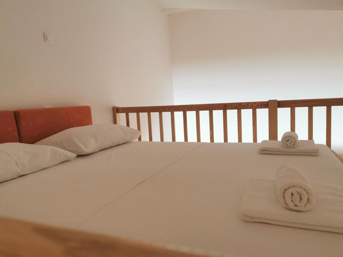 Lenka Apartments II Новаля Екстериор снимка