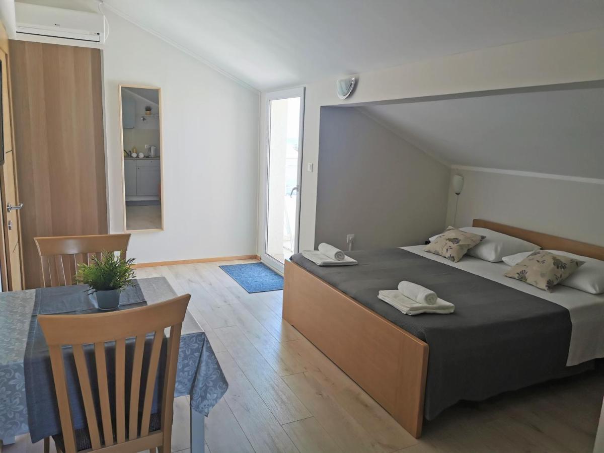 Lenka Apartments II Новаля Екстериор снимка