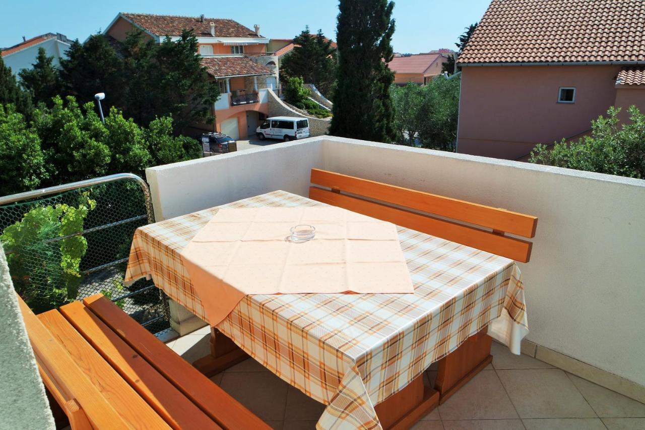Lenka Apartments II Новаля Екстериор снимка